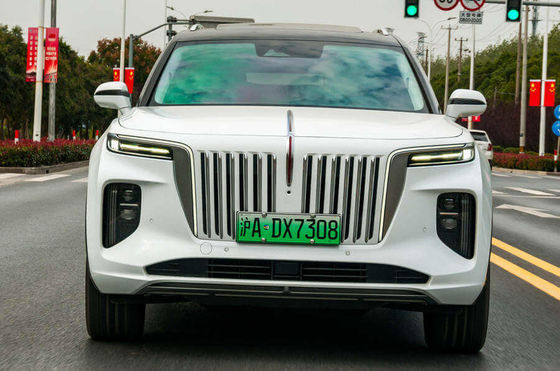 Chiński odpowiednik Rolls-Royce wjeżdża na terytorium BMW z Hongqi E-HS 9 Big Electric SUV